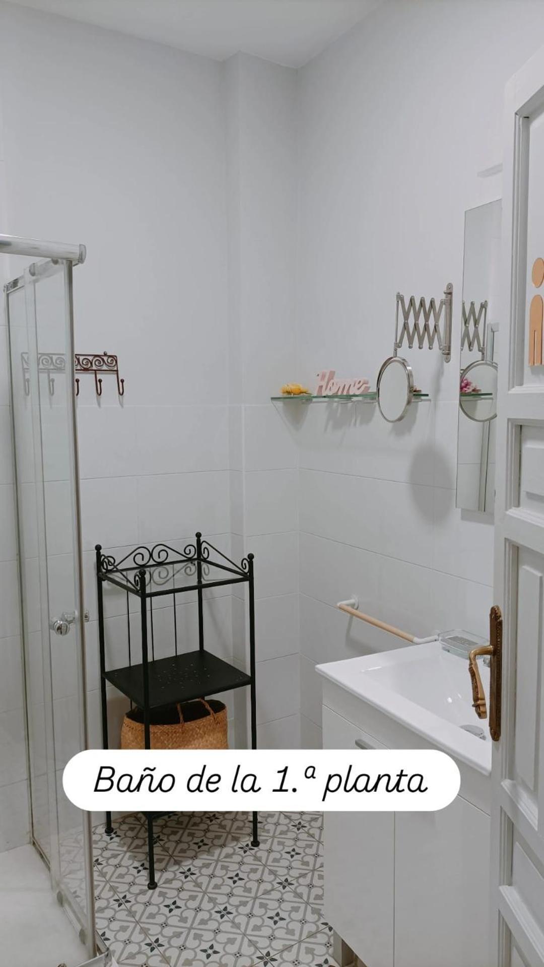 Apartamentos En La Plaza Dona Elvira, 7 Sewilla Zewnętrze zdjęcie